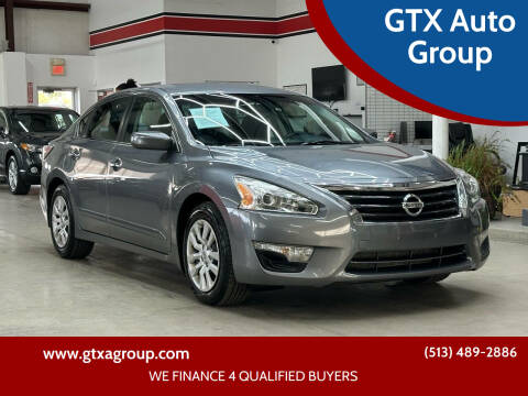 2015 Nissan Altima for sale at UNCARRO in West Chester OH