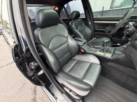 2003 BMW M5