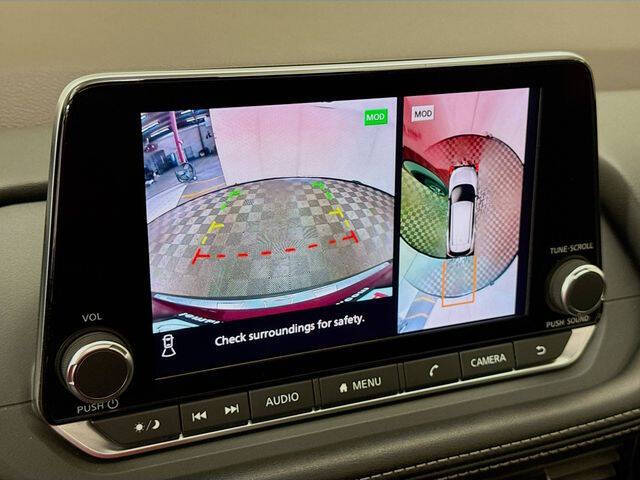 2022 Nissan Rogue SL