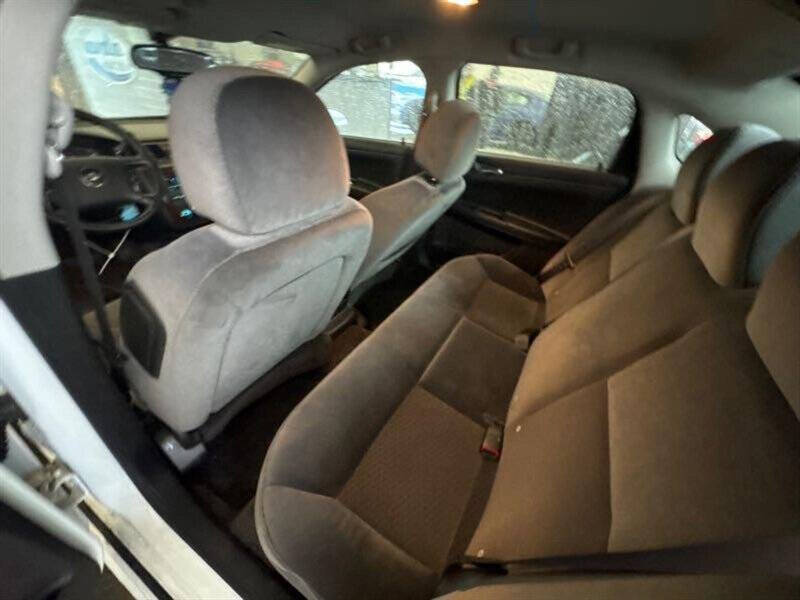 2011 Chevrolet Impala LT