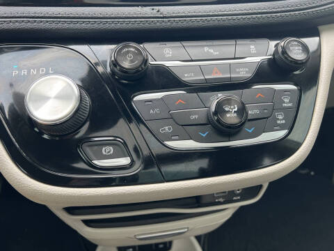 2019 Chrysler Pacifica Limited