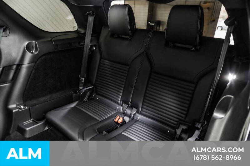 2022 Land Rover Discovery P300 S R-Dynamic