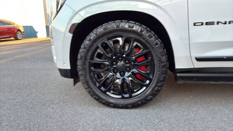 2023 GMC Yukon XL Denali Ultimate