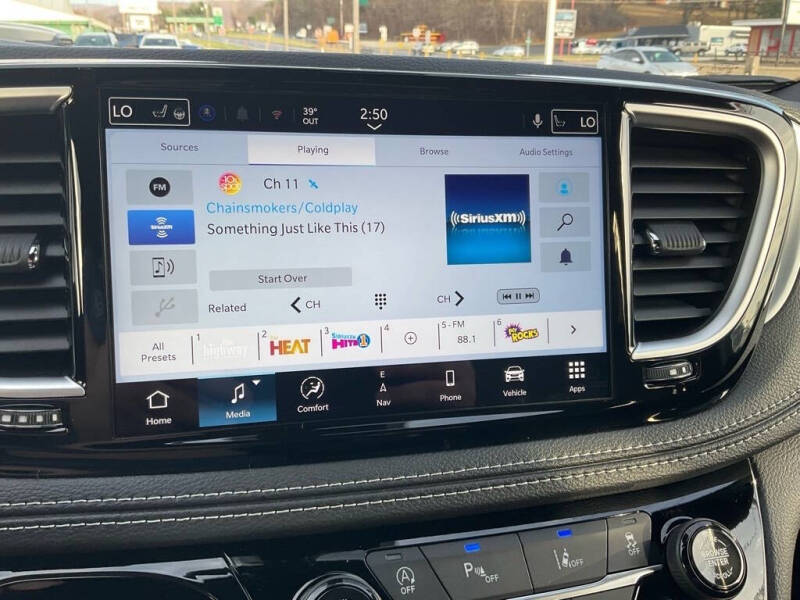 2026 Chrysler Pacifica Limited