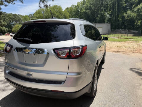 2017 Chevrolet Traverse LS