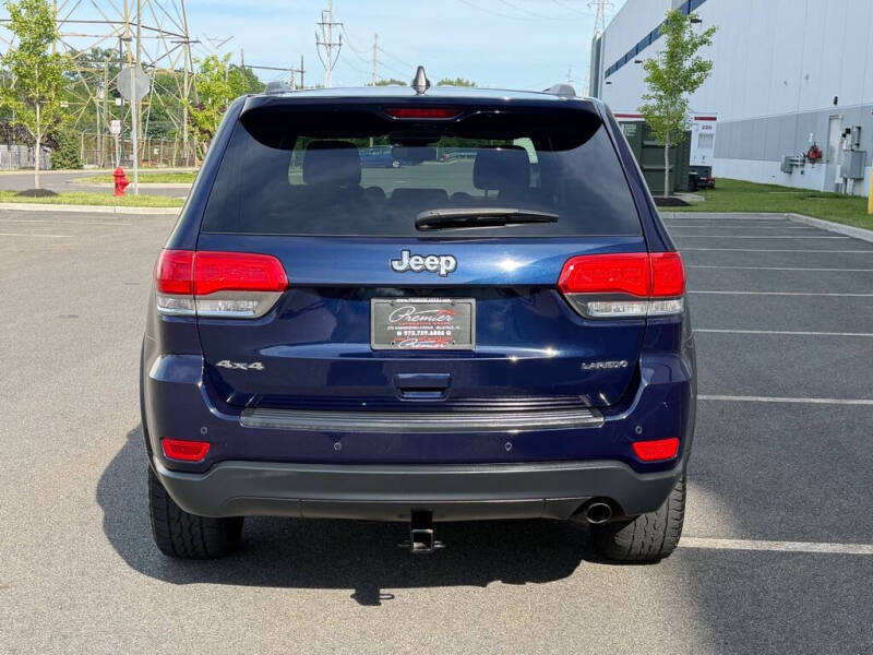 2017 Jeep Grand Cherokee Laredo