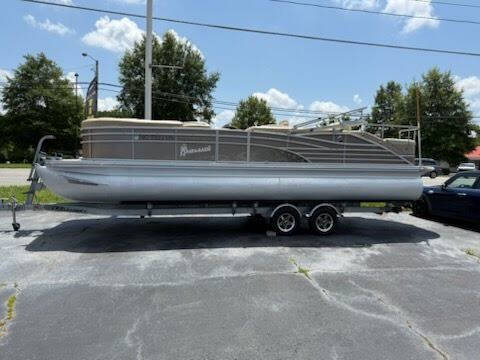 2011 Bennington 25753