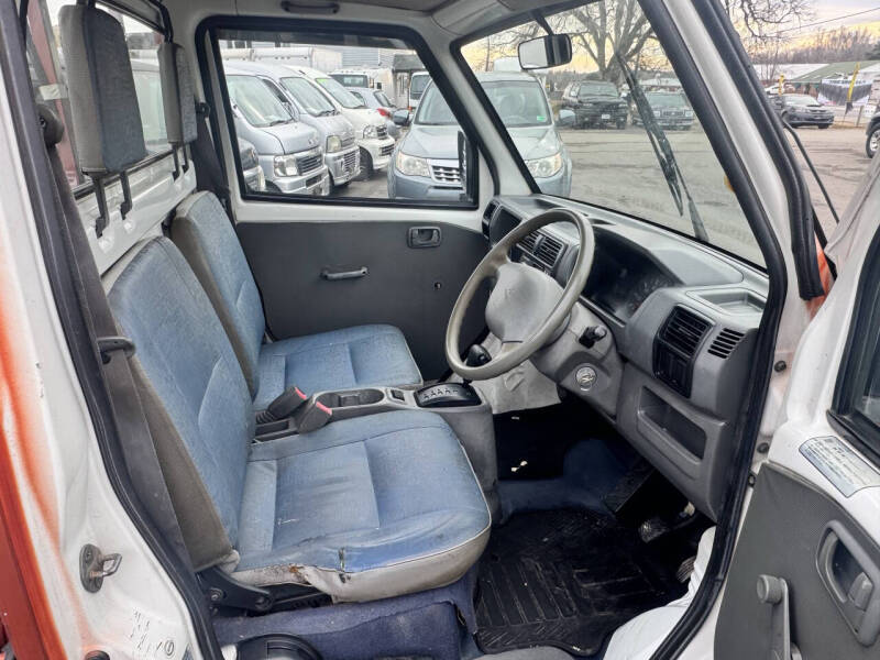 2000 Mitsubishi Minicab