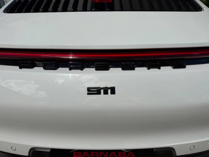 2021 Porsche 911 Carrera