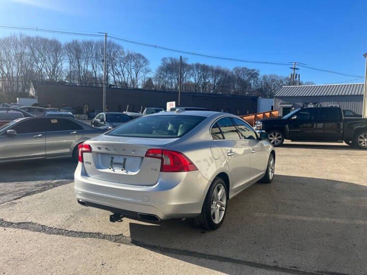 2014 Volvo S60 T5 Premier Plus