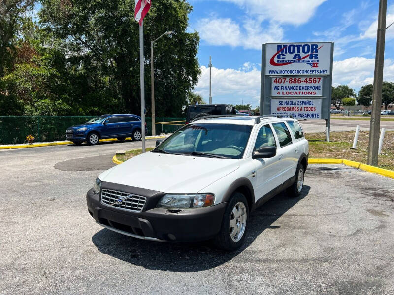 2004 Volvo XC70 2.5T's photo