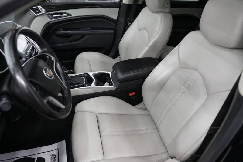 2014 Cadillac SRX Performance Collection