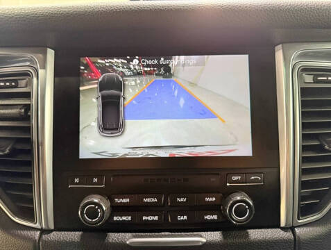 2017 Porsche Macan S