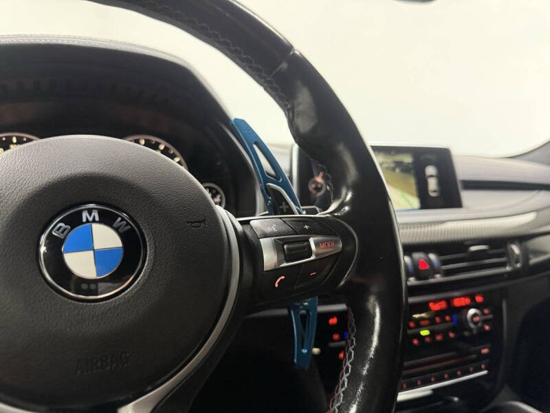 2015 BMW X6 M
