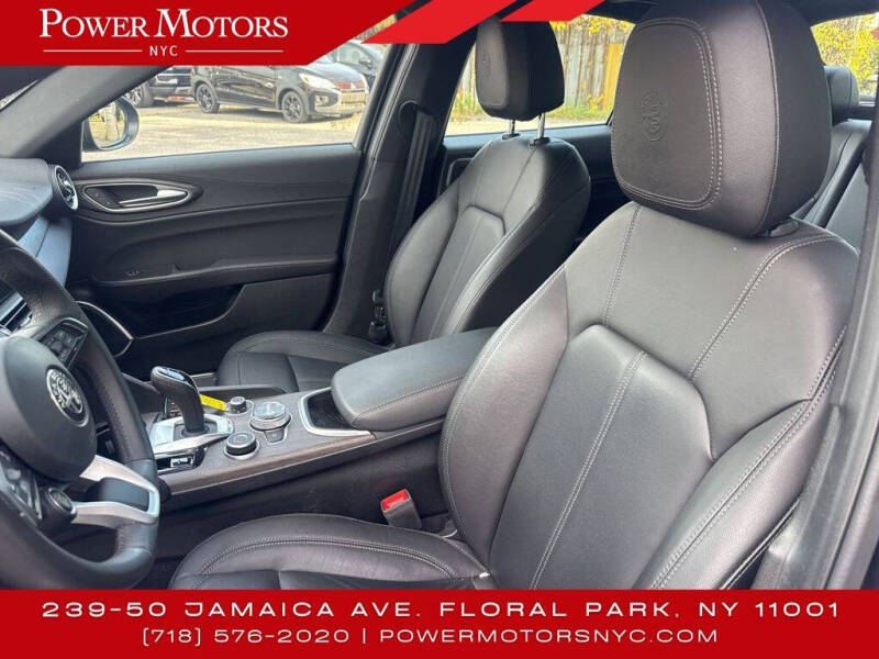 2022 Alfa Romeo Giulia Ti