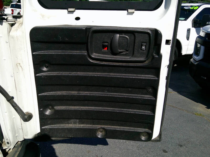 2021 Chevrolet Express 2500
