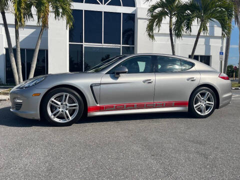 2011 Porsche Panamera 4