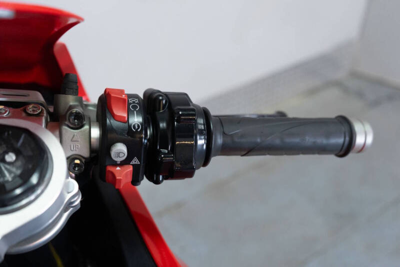2020 Ducati Panigale V2