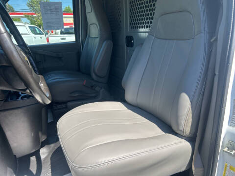 2020 Chevrolet Express 2500