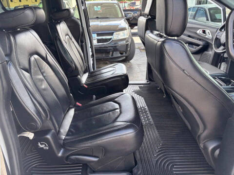 2020 Chrysler Pacifica Touring L