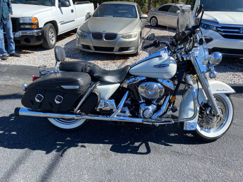 2002 Harley Davidson Road King Classic for sale at INTERSTATE AUTO SALES in Pensacola FL