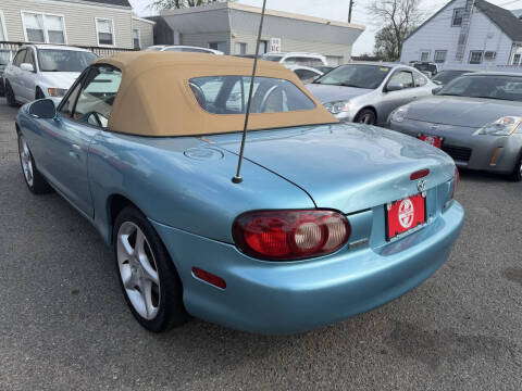 2002 Mazda MX-5 Miata LS