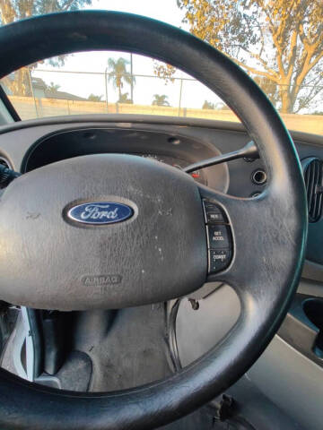 2007 Ford E-Series E-350 SD XLT