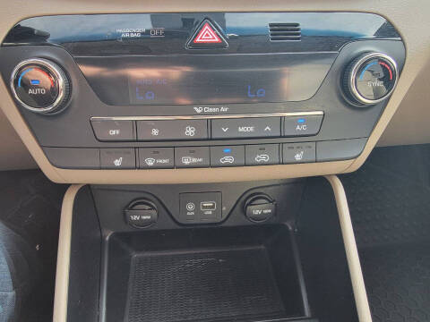 2017 Hyundai Tucson SE