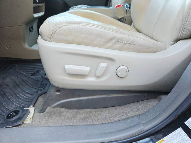 2014 Toyota Sienna XLE 7-Passenger