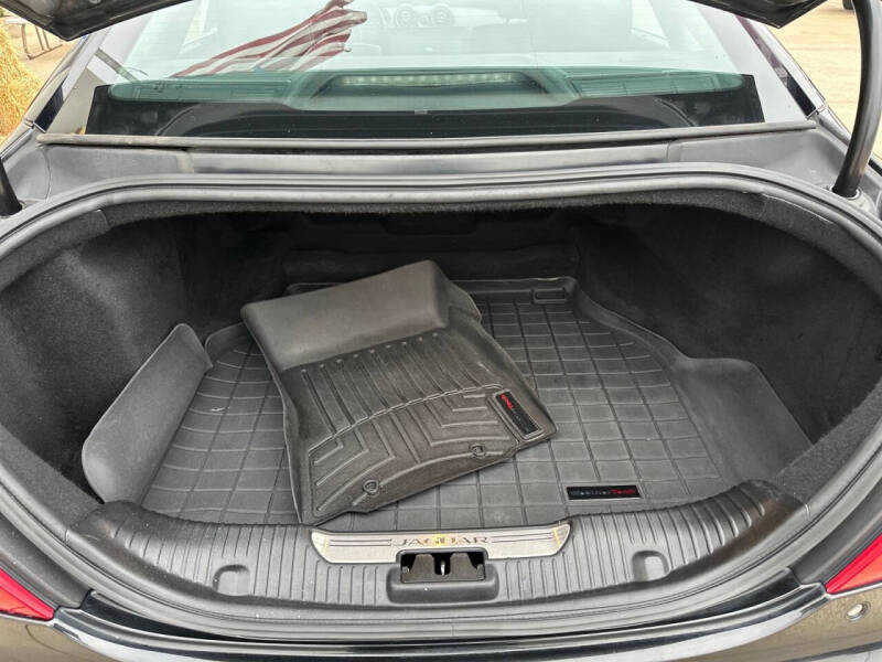 2016 Jaguar XJL Portfolio