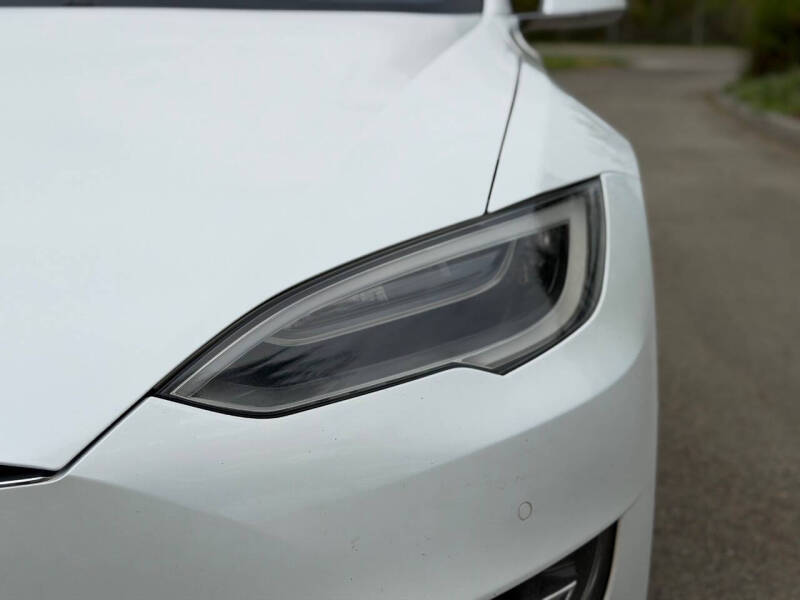 2016 Tesla Model S P100D