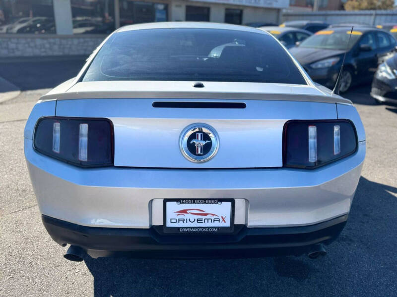 2012 Ford Mustang V6 Premium