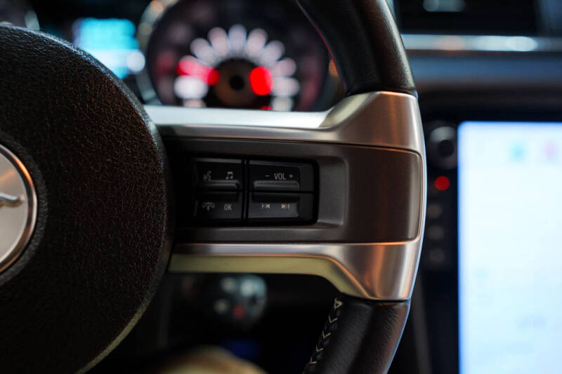 2013 Ford Mustang GT Premium