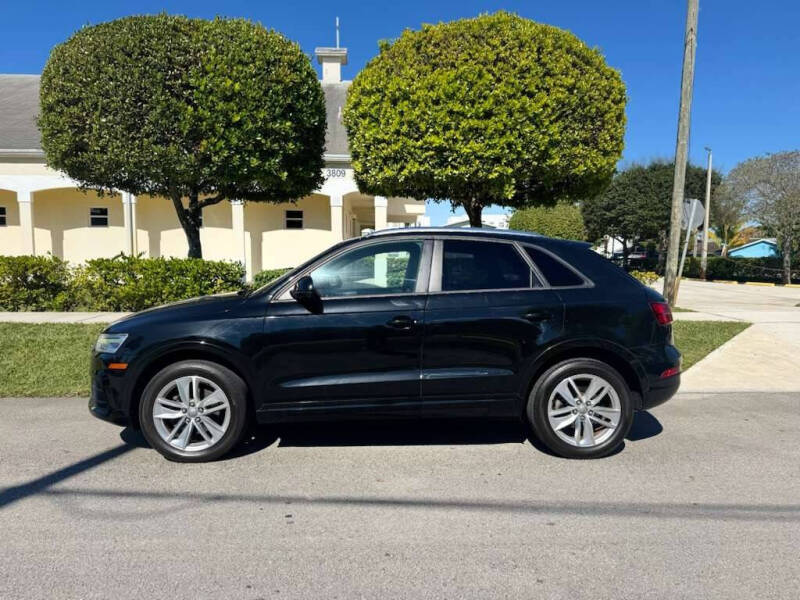 2017 Audi Q3 2.0T quattro Premium