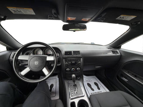 2010 Dodge Challenger SE