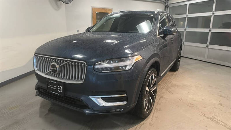 2023 Volvo XC90 B6 Plus Bright Theme 6P