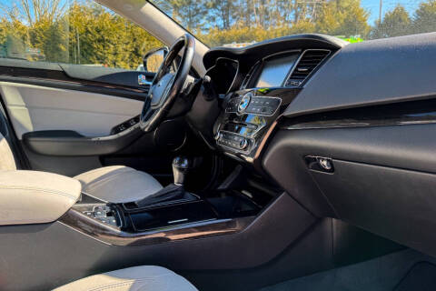 2014 Kia Cadenza Limited