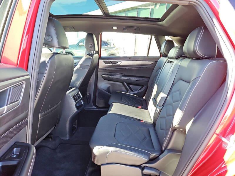 2024 Volkswagen Atlas Cross Sport SE