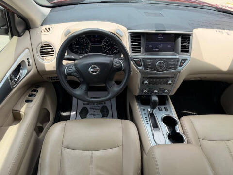2017 Nissan Pathfinder