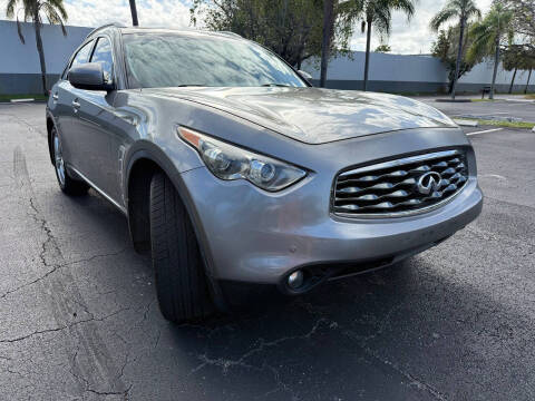 2010 Infiniti FX35