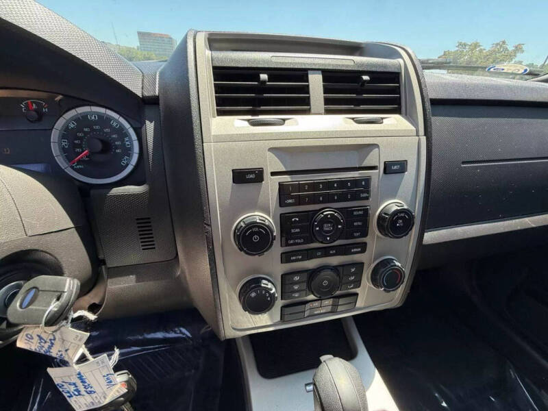 2010 Ford Escape XLT