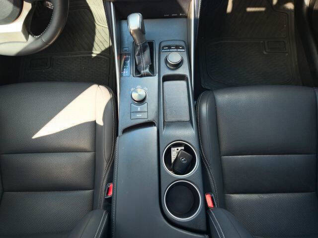 2015 Lexus IS 250