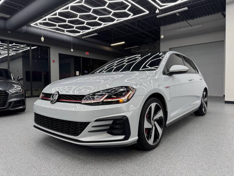 2020 Volkswagen Golf GTI SE