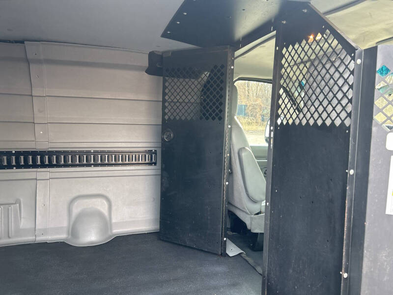 2010 Ford E-Series E-150