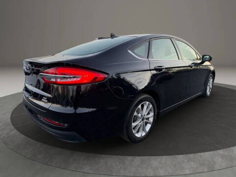 2020 Ford Fusion Hybrid SE