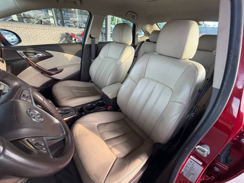 2013 Buick Verano Leather Group