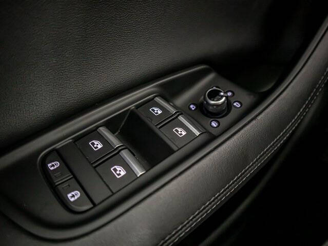 2023 Audi Q7 quattro Premium Plus 55 TFSI