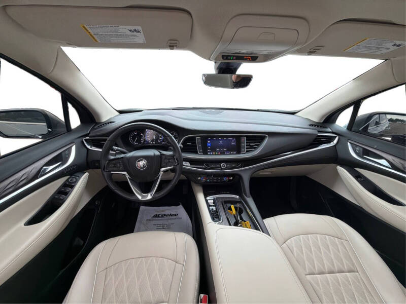 2024 Buick Enclave Avenir