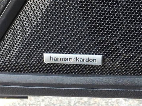 2022 Subaru Outback Touring