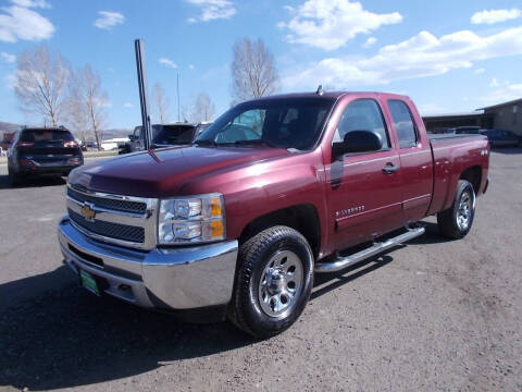 2013 Chevrolet Silverado 1500 for sale at John Roberts Motor Works Company in Gunnison CO